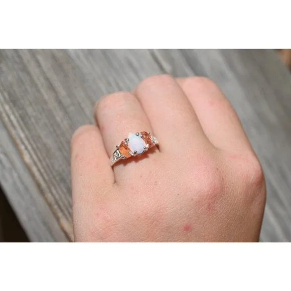 opal ring, Raw sapphire Gemstone, unique opal ring, jewelry for her, birthday - Picture 2 of 5